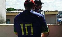 i fuked the novinho barebak on laje wit everyone seeing