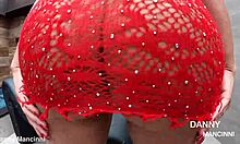 Rebolando a Bunda com Vestidinho e Sem Calcinha - Girlfriend Twerks Ass for Lesbian Bisexual Friend!