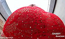 Rebolando a Bunda com Vestidinho e Sem Calcinha - Girlfriend Twerks Ass for Lesbian Bisexual Friend!