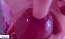 Little dessert invites fan for bedroom fucking 😏