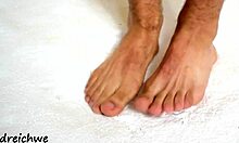 Look At Those Huge Man Feet!