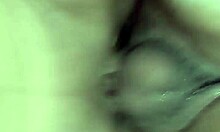 Imádom, amikor mélyen megbasznak és kiürítenek.