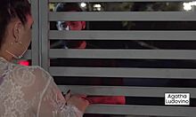 policial invade festa e pega duas novinhas transando em flagra