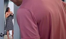 stepmom's big date with parker and sadie