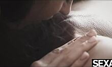 i dream my gorgeous girlfriend eats my pussy while fingering me passionately