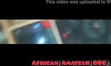 جنس رائع كانت تبحث عن حذائها تحت السرير