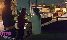 meus amigos me levaram para conhecer a praça, onde fiz deepthroat com big cock