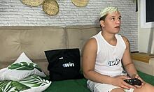 vizinha perde aposta e senta no pau sem camisinha