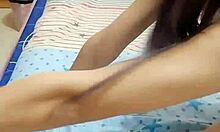 手机直播美女主播和炮友大秀足交口交浴室炮友尿身上再洗澡喜欢的不要错过