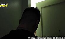 Cobrando O Primo E Pagando Com Foda