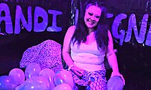 cute milf kandi laigne pops balloons in fun fetish 😊