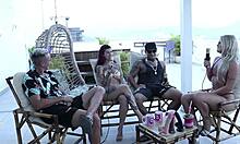 hey, wanna hear about weird requests with lingerie and anal plugs? casal kobra spills it!