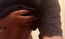 Wow, Naejae strips and squirts seductively!