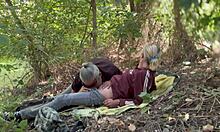 Планинският въздух възбуди тази испанска аматьорска двойка за ебане