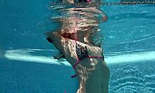 Nicole Pearl shakes ass horny in pool