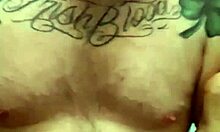 Mandeezy Licks Pussy To Intense Cum