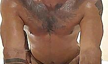 foda icônica com carioca rasta?