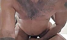 foda icônica com carioca rasta?