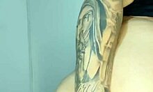 uh, caliente colombiana trying anal for the first time ever!