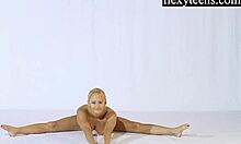 Andreykina doing gymnastics for FlexyTeens. So cool!