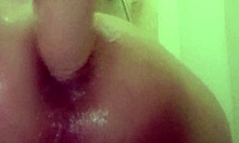 Anal con mi consolador en la ducha