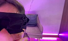 Dos lesbianas coquetas jugando a dominarse 😏