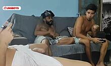 amigo heterocurioso deu gostoso pra dois subscreva no canal para assistir completo