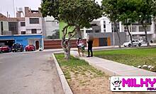 Tutorial de como follar a una vendedora ambulante informal kari tiene 20 años y mueve rico ese culo espectacular peruana cachera