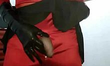 Hot Transvestite Gets Assfucked!