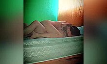 Cogiendo mexicana 18 años tiene un orgasmo video casero parte 2