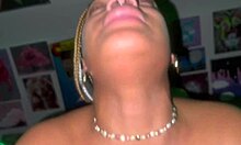 ebony ass shaking in homemade video