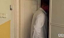 Coeds luna rival & rebecca volpetti in wild threesome