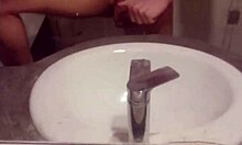 I's young and masturabting, feelin so gud ahh.