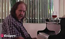 gracie glam lets older man lick her perfect white ass 😋