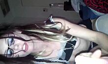 Russian Amateur Gives Sloppy Homemade Blowjob Leading To Cumshot