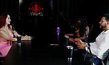 safada mostra os peitos e rebola pro noivo depois de falar sobre a hipocrisia dos casais brasileiros - casal cherie watch on sheer red