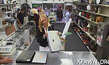 I-I mean, that beautiful amateur's tight cunt gets roughly fucked with blowjob