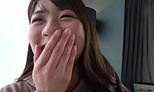 Peach butt beauty gets 3 cum shots from handjob