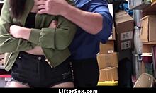 Wow, Officer Gives Suspect Friend Special Treatment in Liftersex