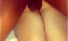 peguei a rabuda de jeito e gozei dentro