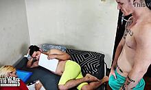 i had sex with my friends boyfriend 😏