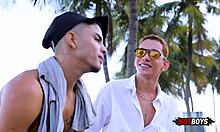 fodendo o novinho gostoso bent over in doggystyle blowjob