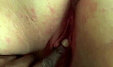 Pale bbw squirts from fingering