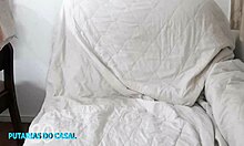 vivi guedez calls the delivery guy for a special delivery!