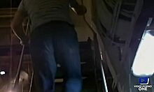 Sheila jeune et sexy elle se prend une bite dans le cul