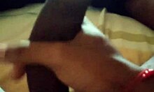 Me masturbo pensando en mi vecina, imaginando creampies gay y masturbacion.