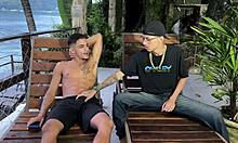 Watch this teen giving a blowjob to the paulista in POV 😈