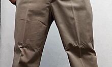 Maestro Caliente Se Saca La Leche