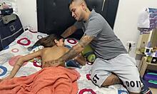 hermanastra pequeña pide un masaje solos en casa historia completa