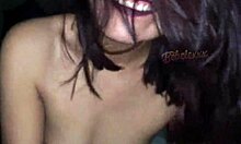 Damn, Morocha Pendeja Ngesot Kontol Bagus dan Pakai Dildo di Memek!